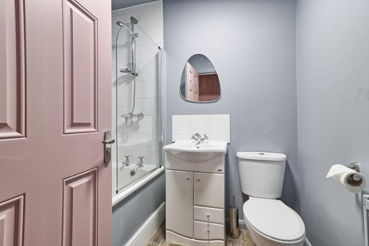 Urban Stylish Apartment - Southend Stays Eksteriør billede